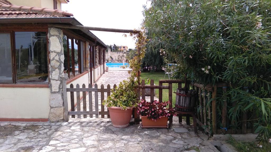 Bed and Breakfast L'Aranceto Di Giorgia Trani Exterior foto