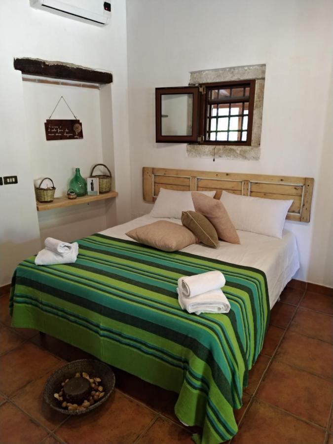 Bed and Breakfast L'Aranceto Di Giorgia Trani Exterior foto